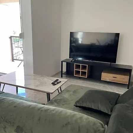 With Parking Space Kastel Stafilic, - 22533 Διαμέρισμα