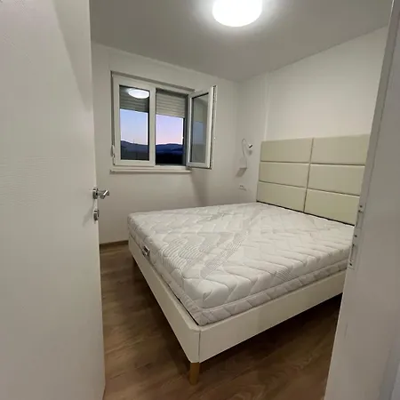 With Parking Space Kastel Stafilic, - 22533