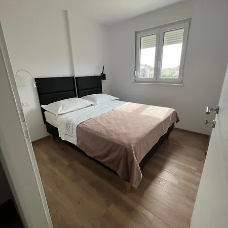With A Parking Space Kastel Stafilic, - 22533 Apartment Kastela