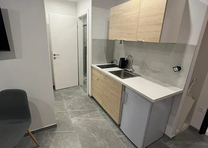 With Parking Space Kastel Stafilic, - 22533 Appartement